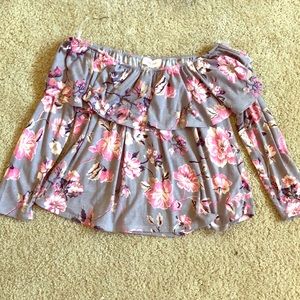 Peach love Off shoulder top